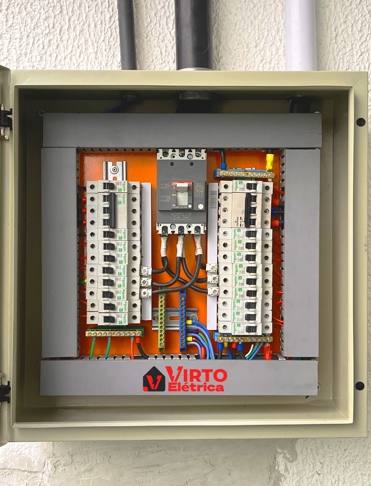 Quadro elétrico organizado pela Virto Elétrica